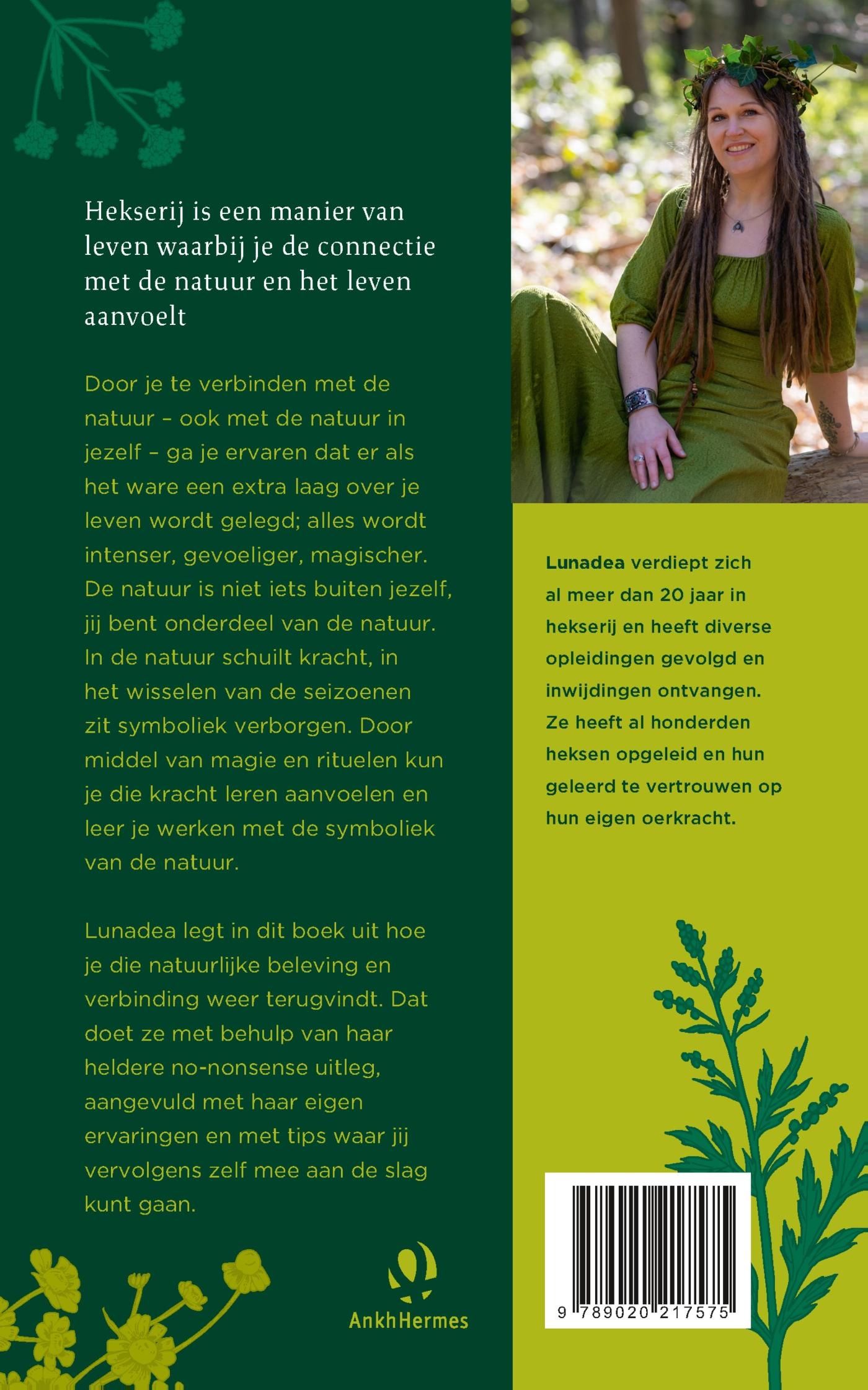 Achterkant van Heks in het groen
