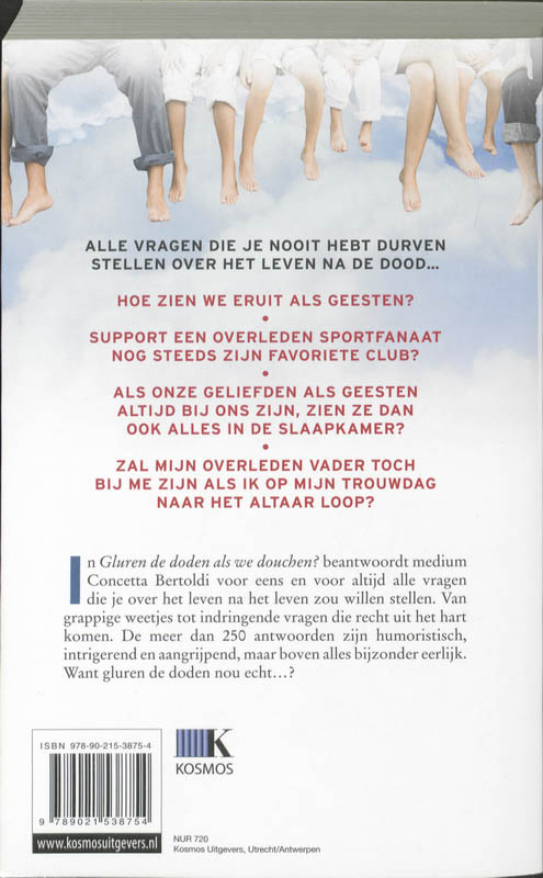 Achterkant van Gluren de doden als we douchen?
