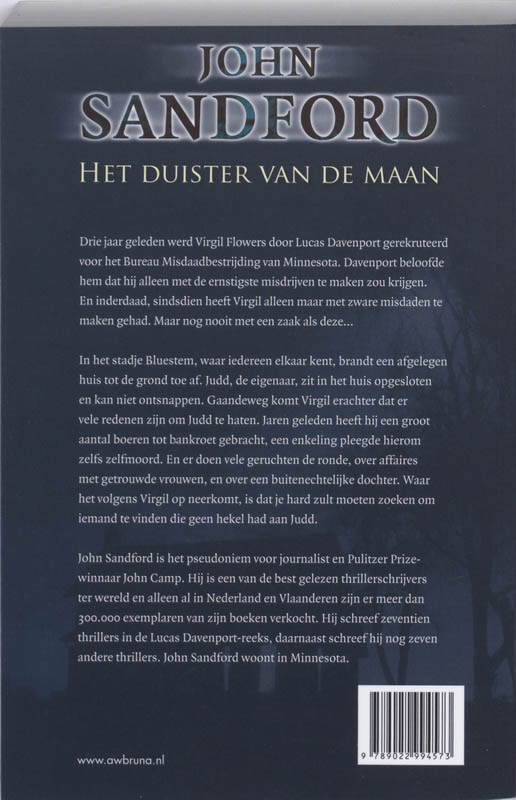 Achterkant van Het duister van de maan