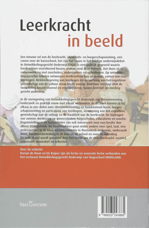Achterkant van Leerkracht in beeld