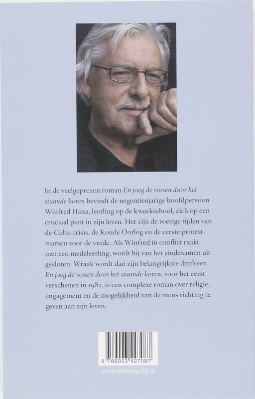 Achterkant van En joeg de vossen door het staande koren