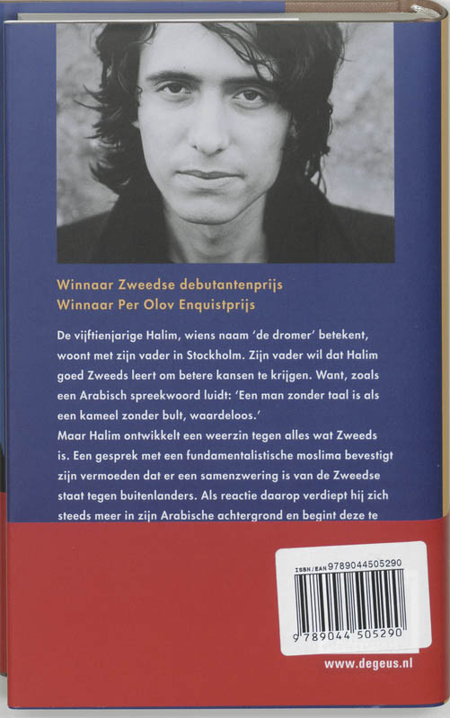 Achterkant van Een kameel zonder bult