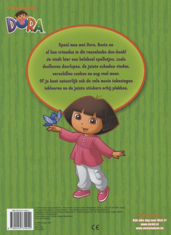 Achterkant van Dora reuzeleuk doe-boek