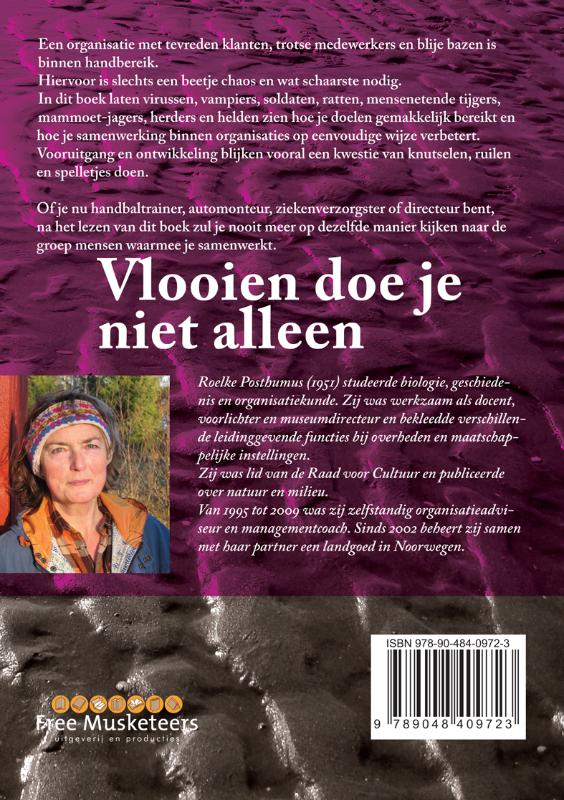 Achterkant van Vlooien doe je niet alleen