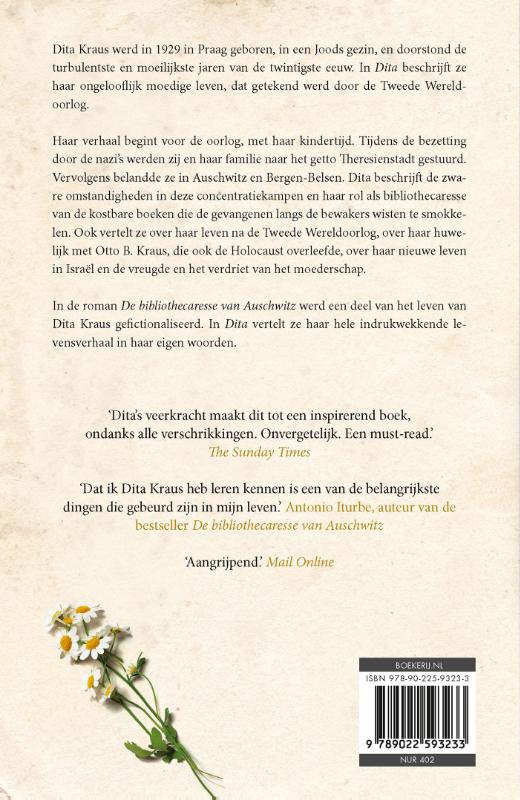Achterkant van De boekenbewaarster van Auschwitz