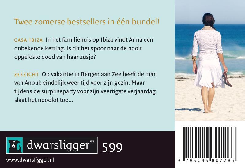 Achterkant van Casa Ibiza + Zeezicht