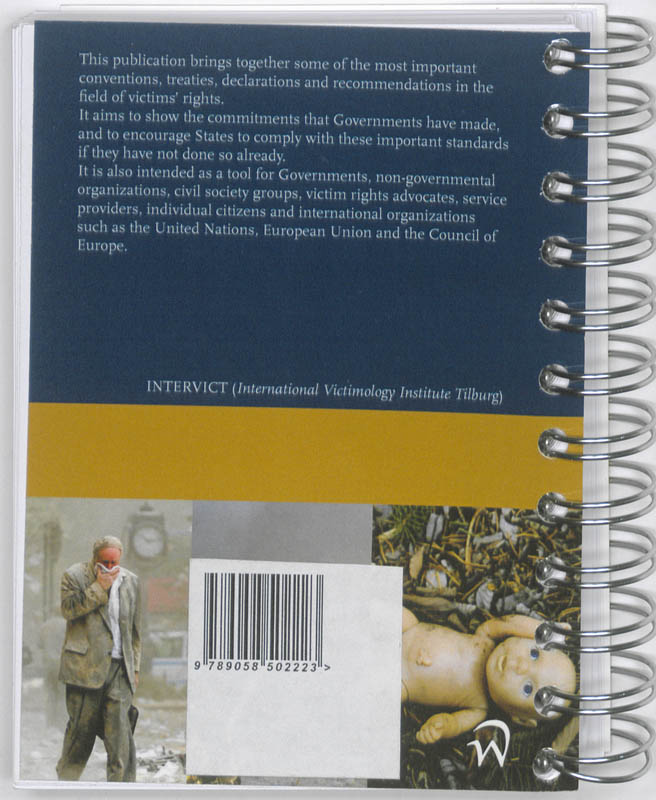 Achterkant van Compilation of International Victims, Rights Instruments
