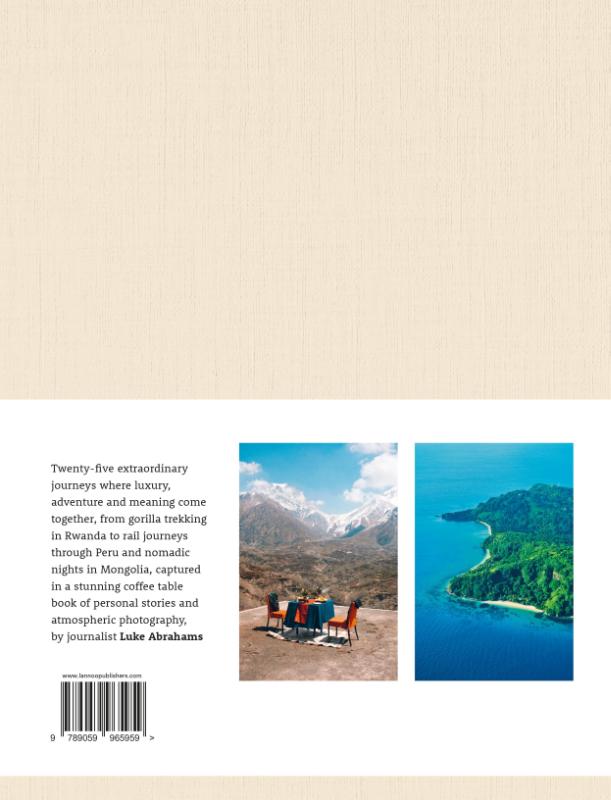 Achterkant van The Luxury Travel Book