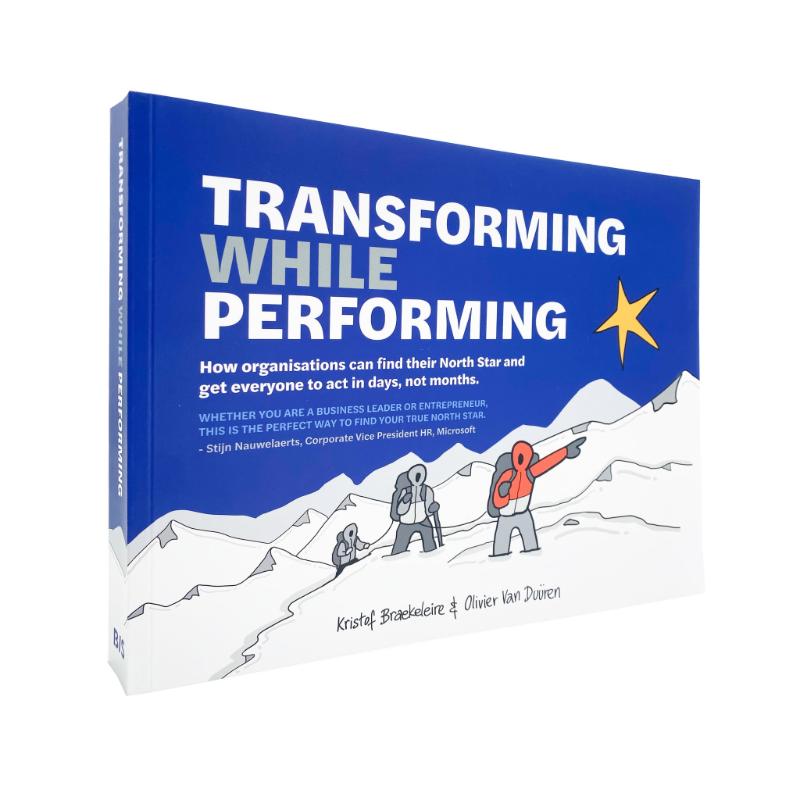 Achterkant van Transforming While Performing