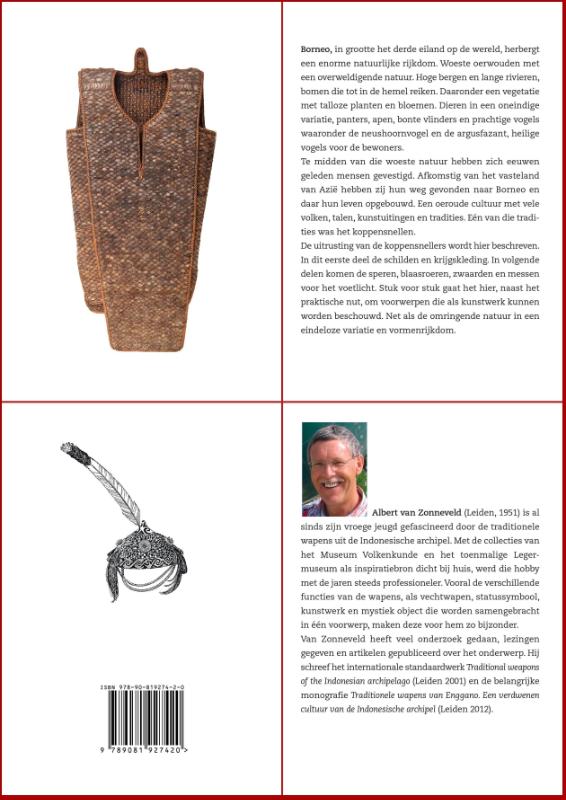 Achterkant van Volume I, shields and war clothes