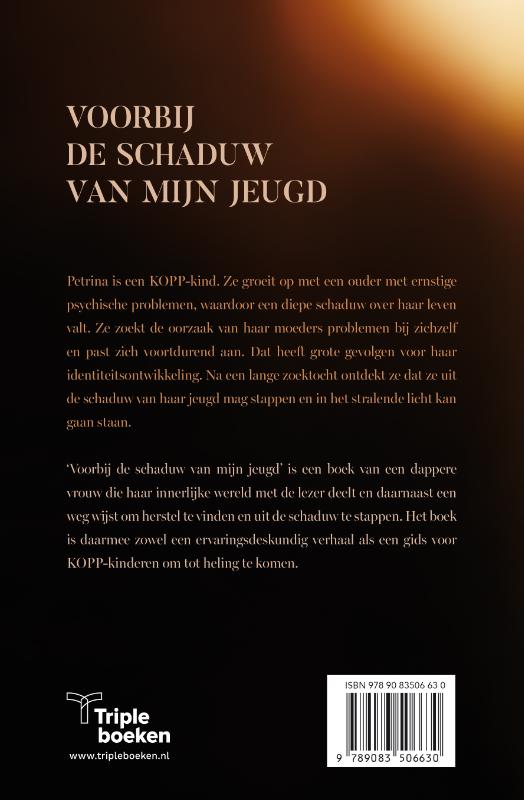 Achterkant van Voorbij de schaduw van mijn jeugd