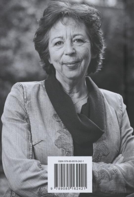 Achterkant van De zondagmiddagauto