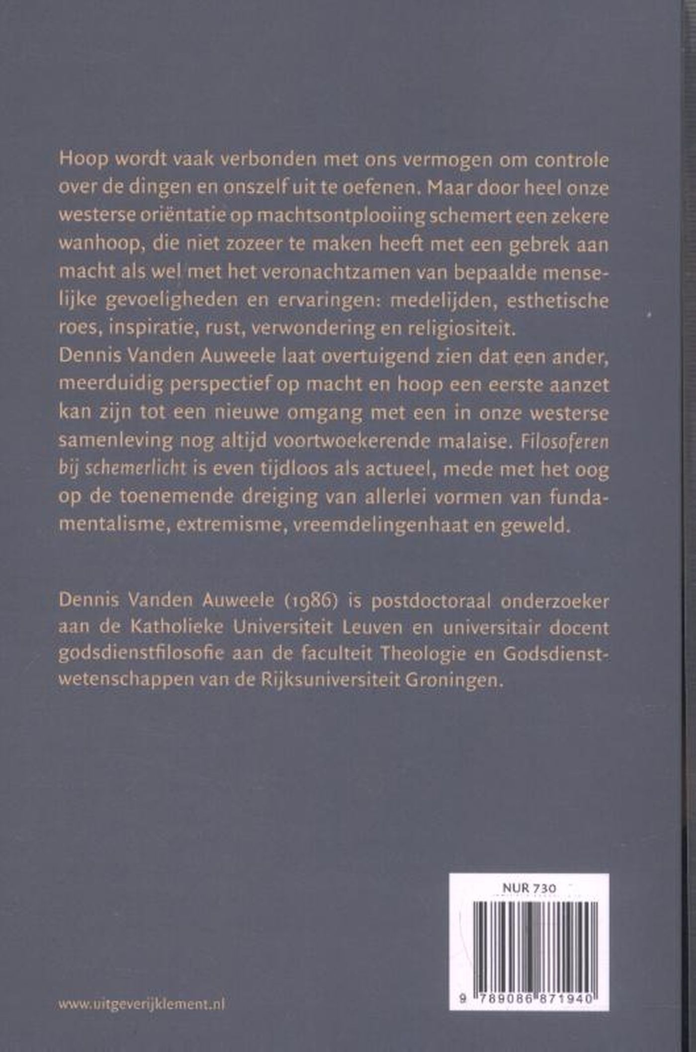 Achterkant van Filosoferen bij schemerlicht