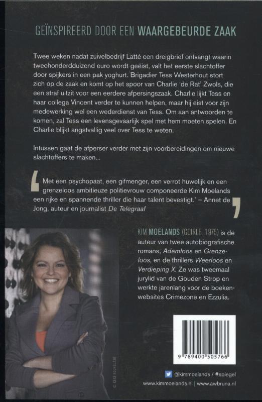 Achterkant van De vrouw in de spiegel