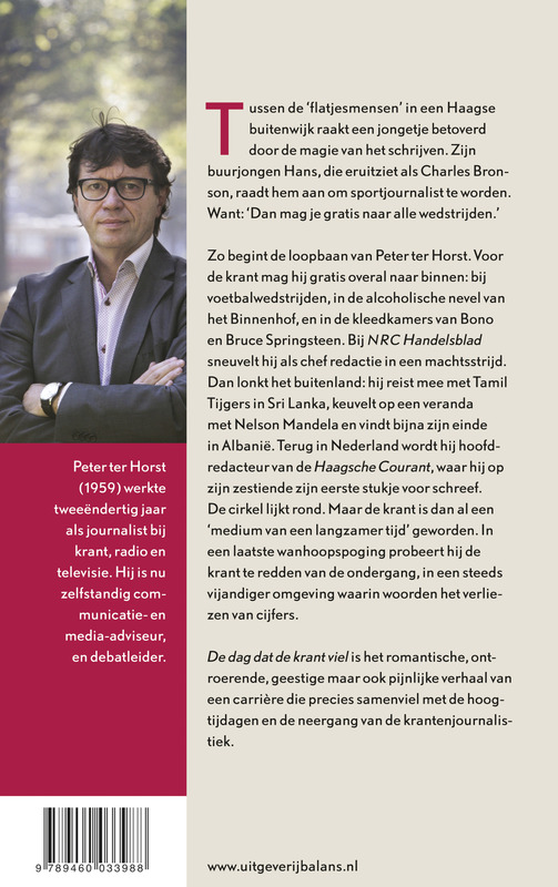 Achterkant van De dag dat de krant viel