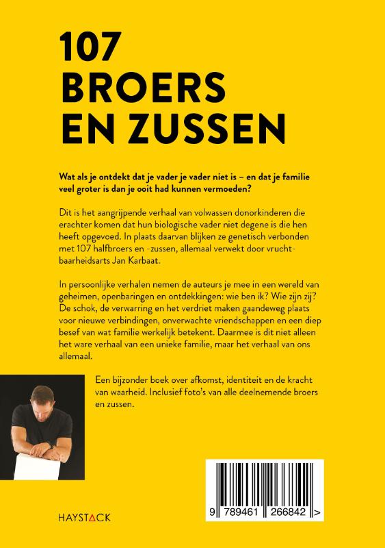Achterkant van 107 broers en zussen