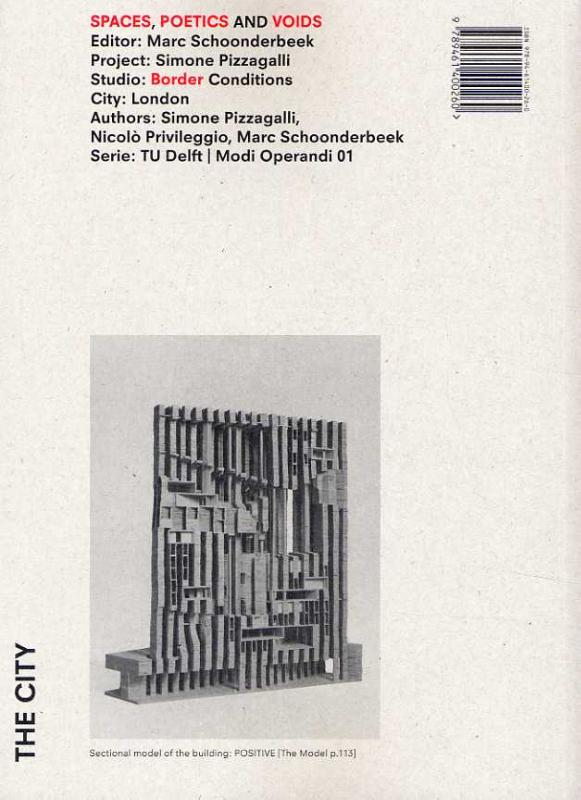 Achterkant van Spaces, poetics and voids