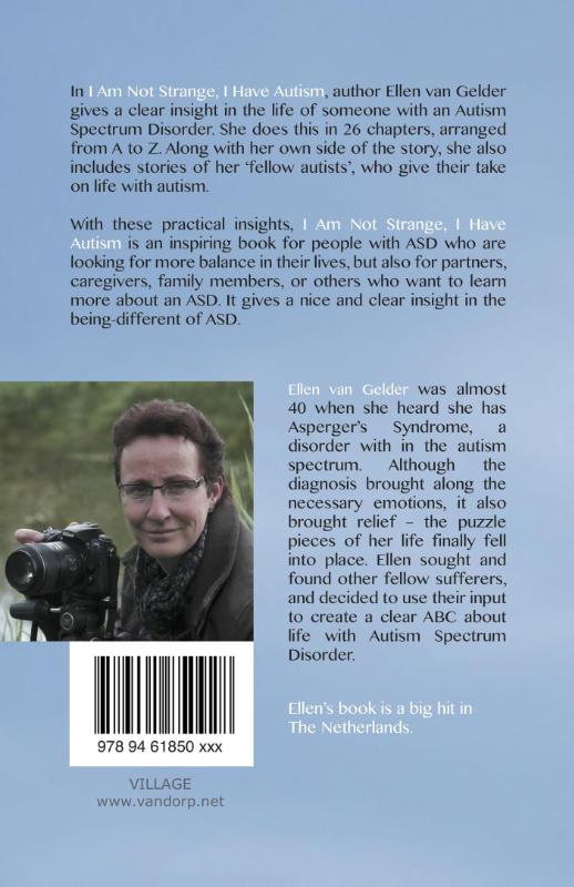 Achterkant van I'm not strange, I have autism