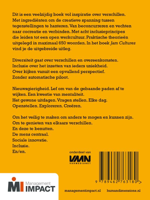 Achterkant van Wow!