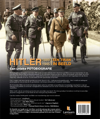 Achterkant van Hitler 1889 - 1945, een tiran in beeld