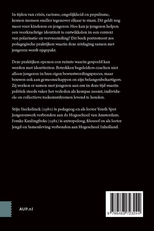Achterkant van Speelruimte voor identiteit