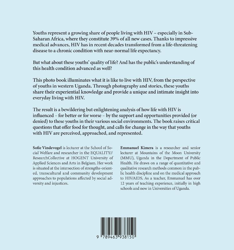Achterkant van Daily living with HIV