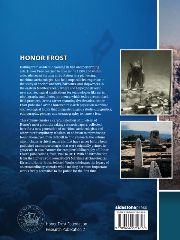Achterkant van Honor Frost