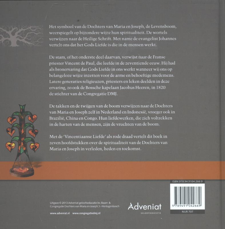 Achterkant van De wortels, de twijgen en de vruchten van de boom