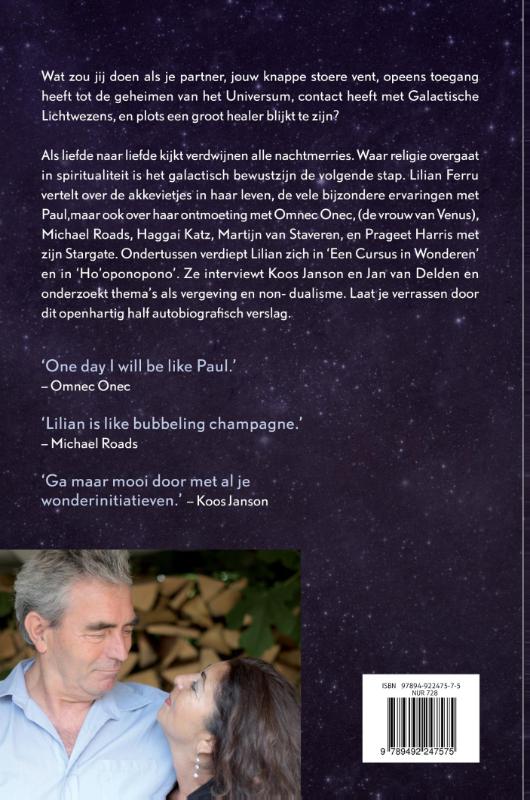 Achterkant van Liefde kijkt naar liefde