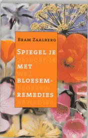 Omslag van Spiegel je met bloesemremedies