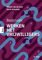Omslag van Basisboek werken met vrijwilligers