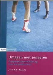 Omslag van Omgaan met jongeren