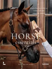 Omslag van Horse essentials