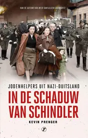 Omslag van In de schaduw van Schindler