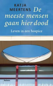 Omslag van De meeste mensen gaan hier dood