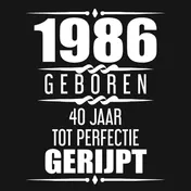 Omslag van 1986 Geboren 40 Jaar Tot Perfectie Gerijpt