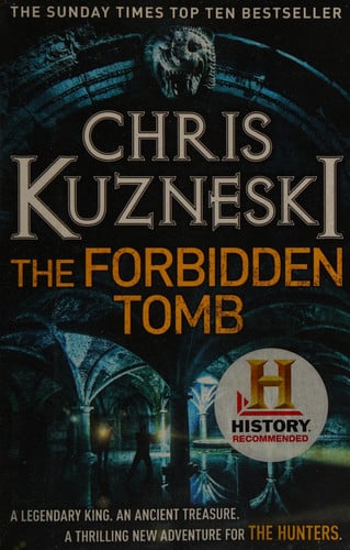 Omslag van The Forbidden Tomb (the Hunters 2)