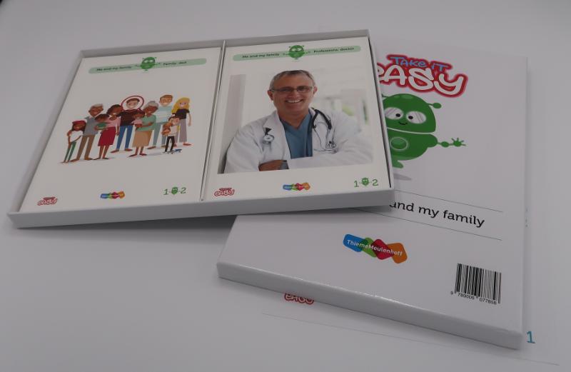Omslag van Take it easy Woordkaarten groep 1-2 - Me and my family