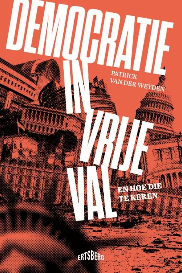 Omslag van Democratie in vrije val?