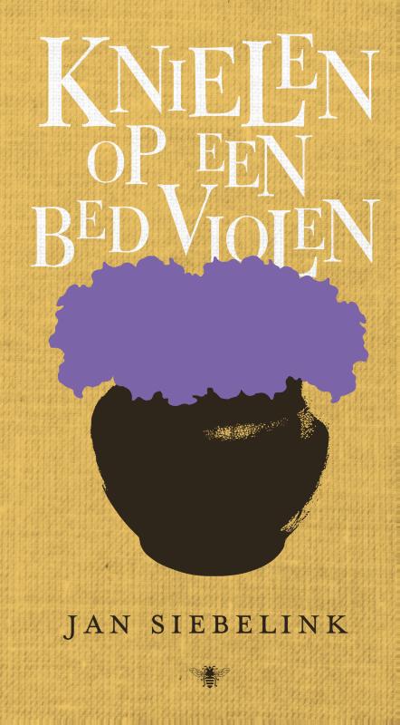 Omslag van Knielen op een bed violen