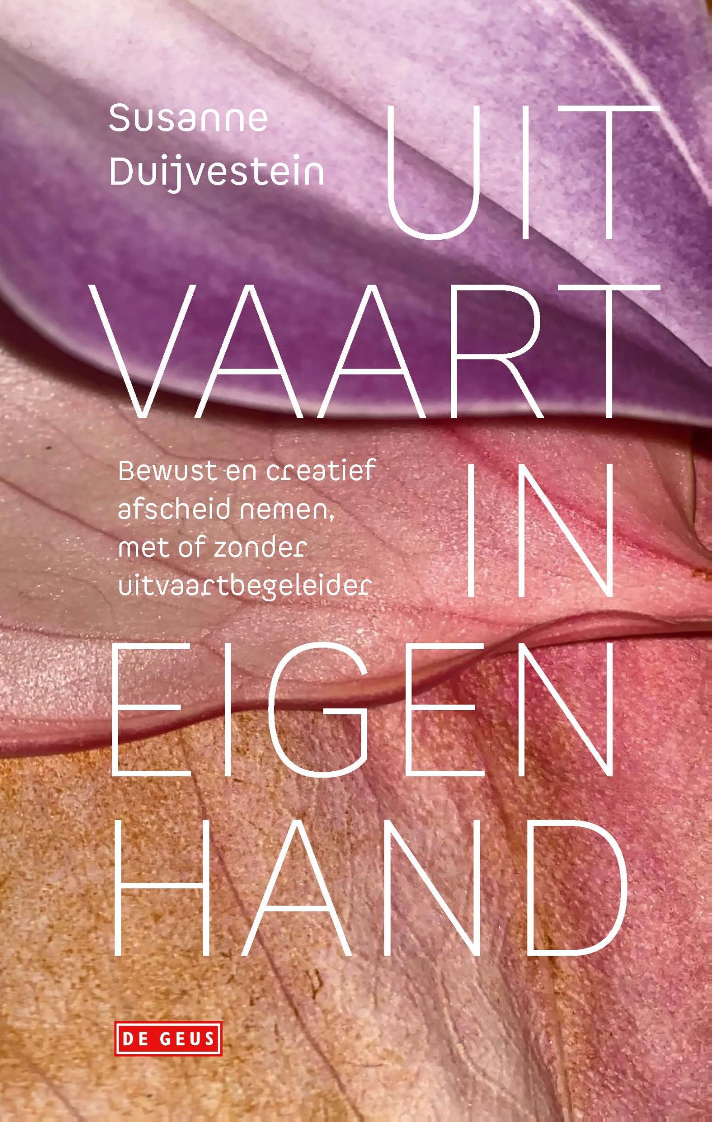 Omslag van Uitvaart in eigen hand