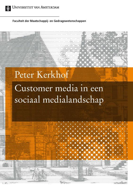 Omslag van Customer media in een sociaal medialandschap