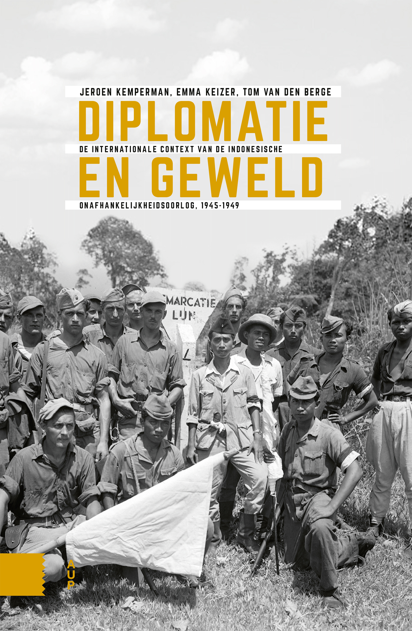 Omslag van Diplomatie en geweld