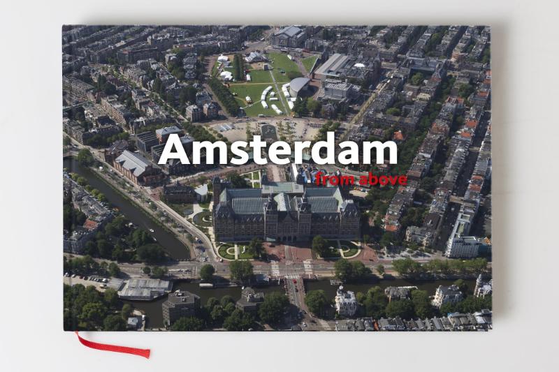 Omslag van Amsterdam from above