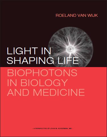 Omslag van Light in shaping life