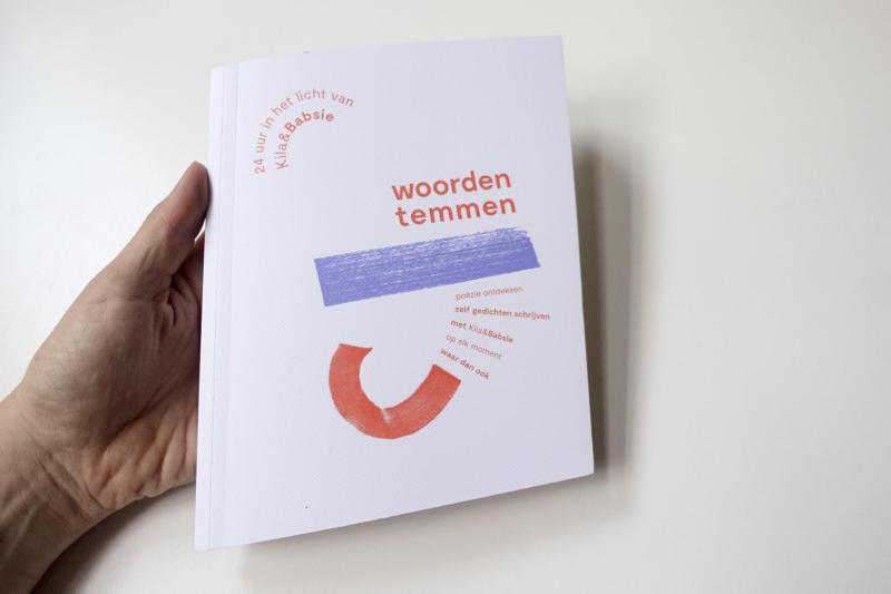 Omslag van 24 uur in het licht van Kila&Babsie