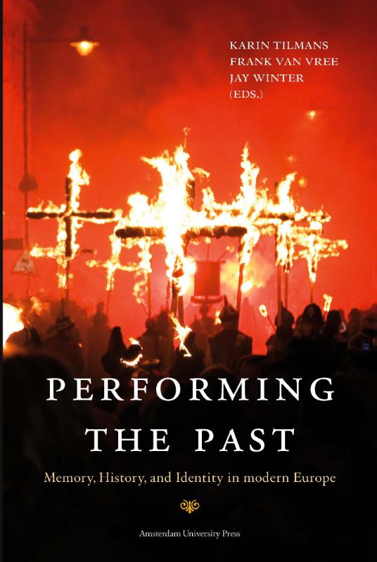 Omslag van Performing the Past
