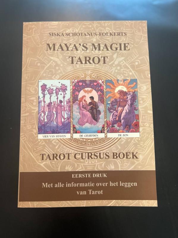 Omslag van Maya's Magie Tarot