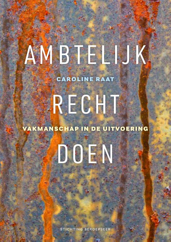 Omslag van Ambtelijk recht doen