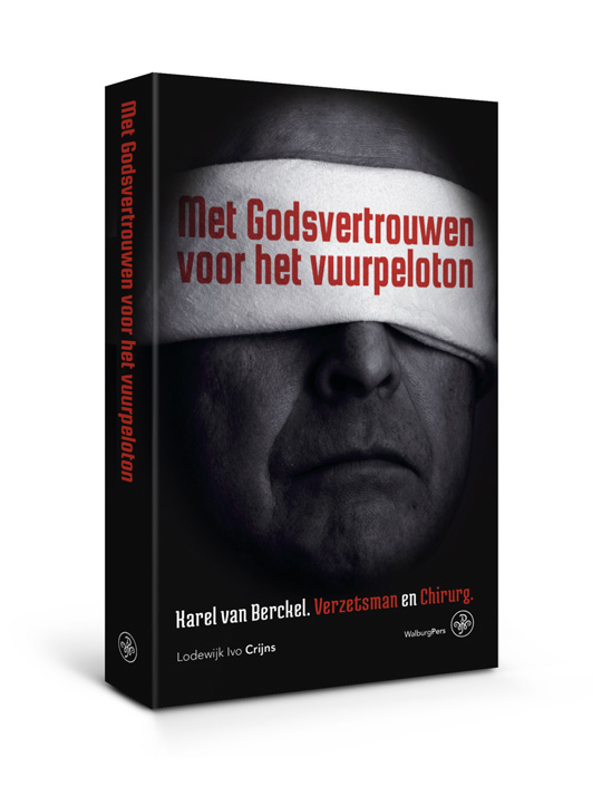 Omslag van Met Godsvertrouwen voor het vuurpeloton